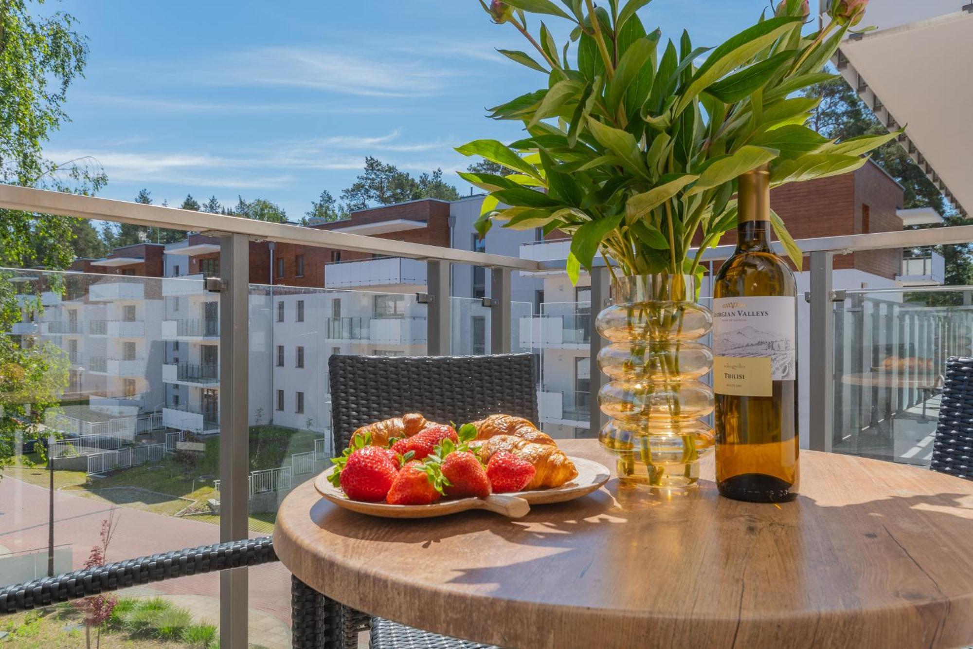 Apartamenty Mierzeja - Stegna Park Studio, 500 M Od Plazy Exterior photo